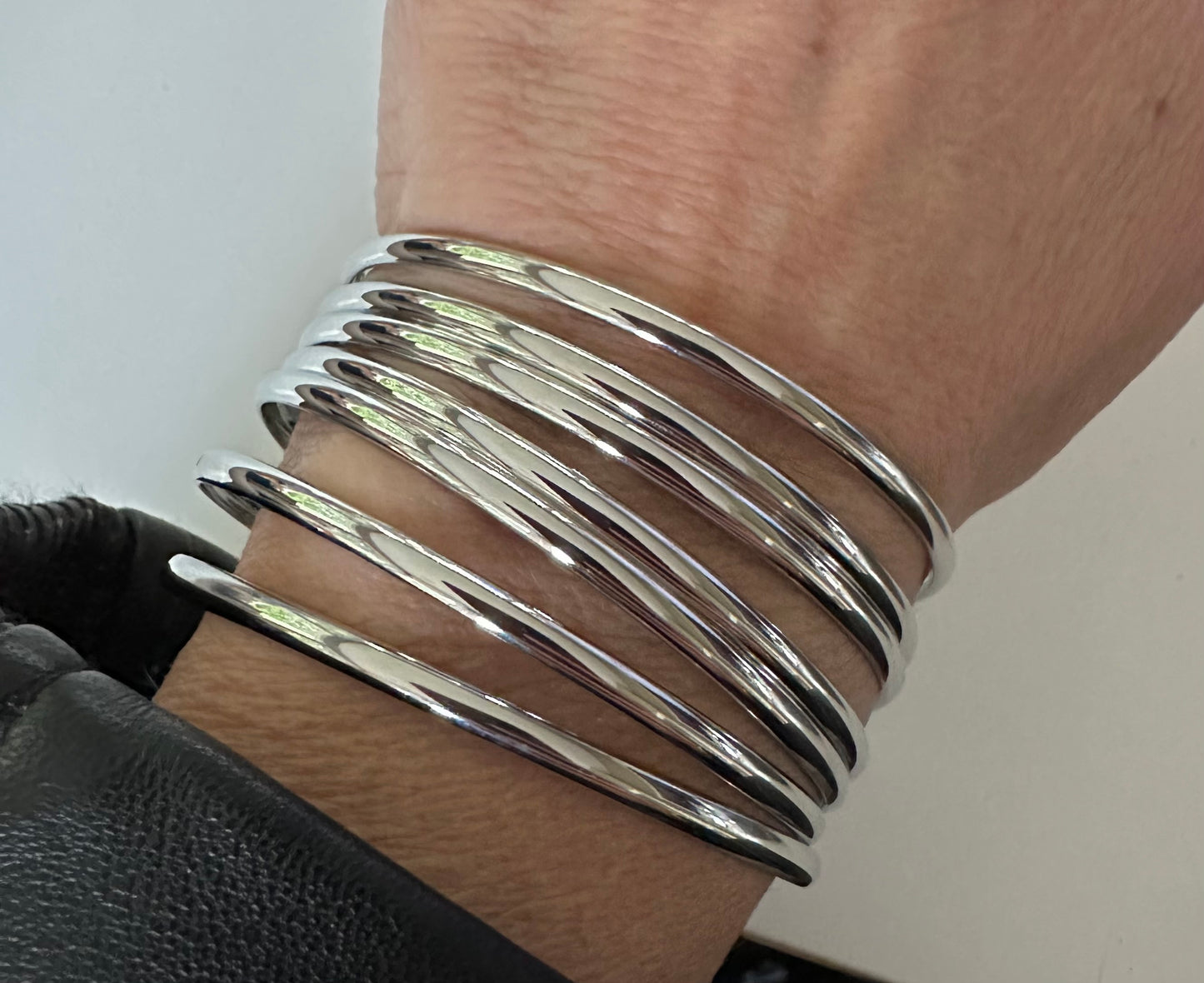 The Perfect 7 Round Bangles