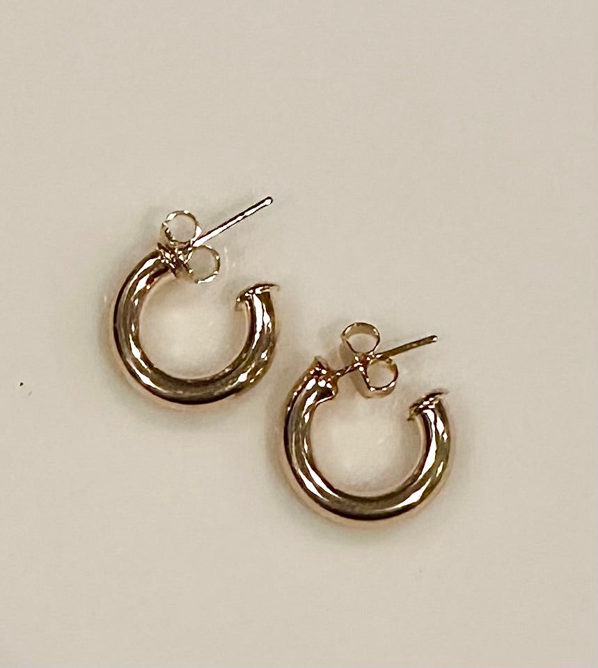 Gigi 1/2" Gold Tube Hoops